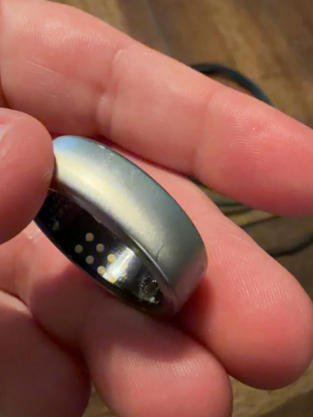 Oura Black Magnetic Charging Dock with Integrated Cable